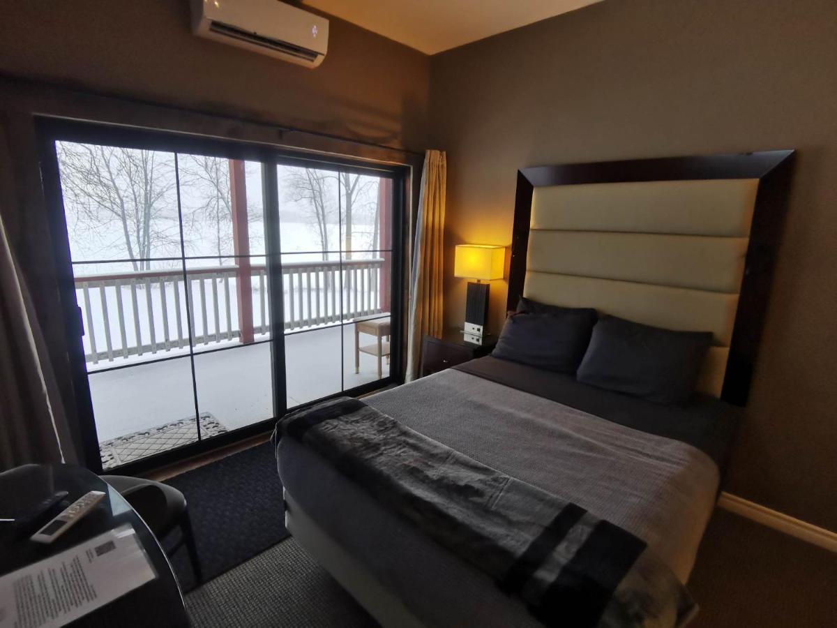 Stoco Lake Lodge Tweed エクステリア 写真