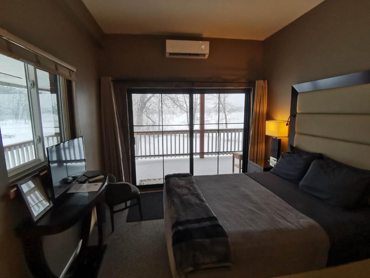 Stoco Lake Lodge Tweed エクステリア 写真