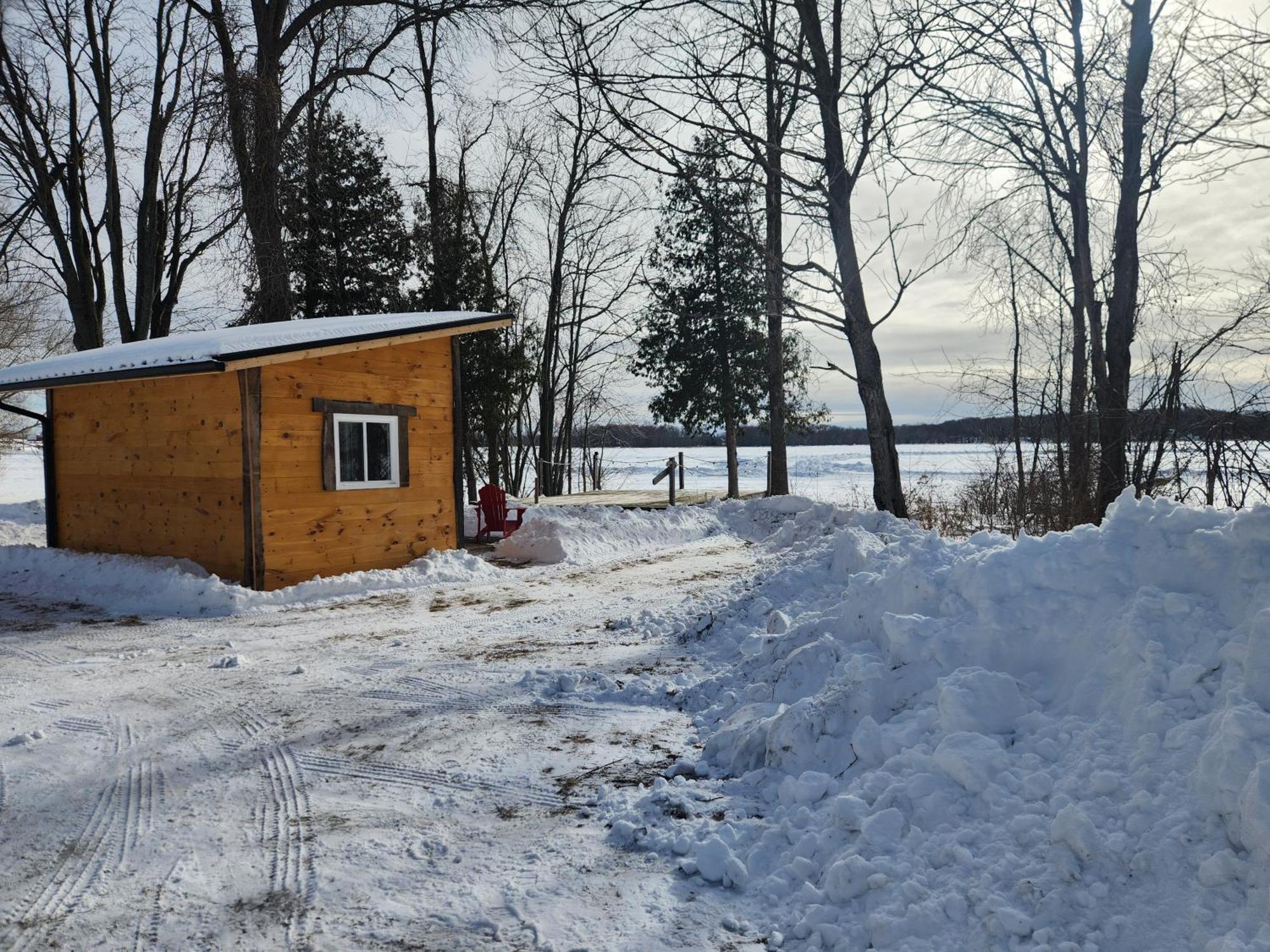 Stoco Lake Lodge Tweed エクステリア 写真